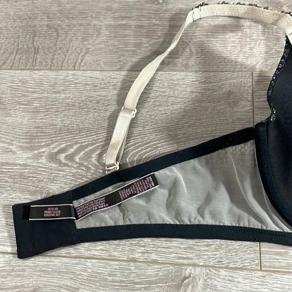 Victoria’s Secret Lined Perfect Coverage Bra Black Lace 38D - Picture 10 of 16